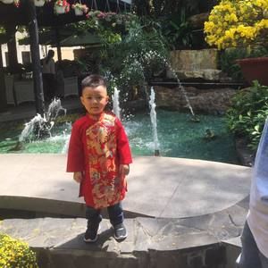 Meet your Posher, Derrick